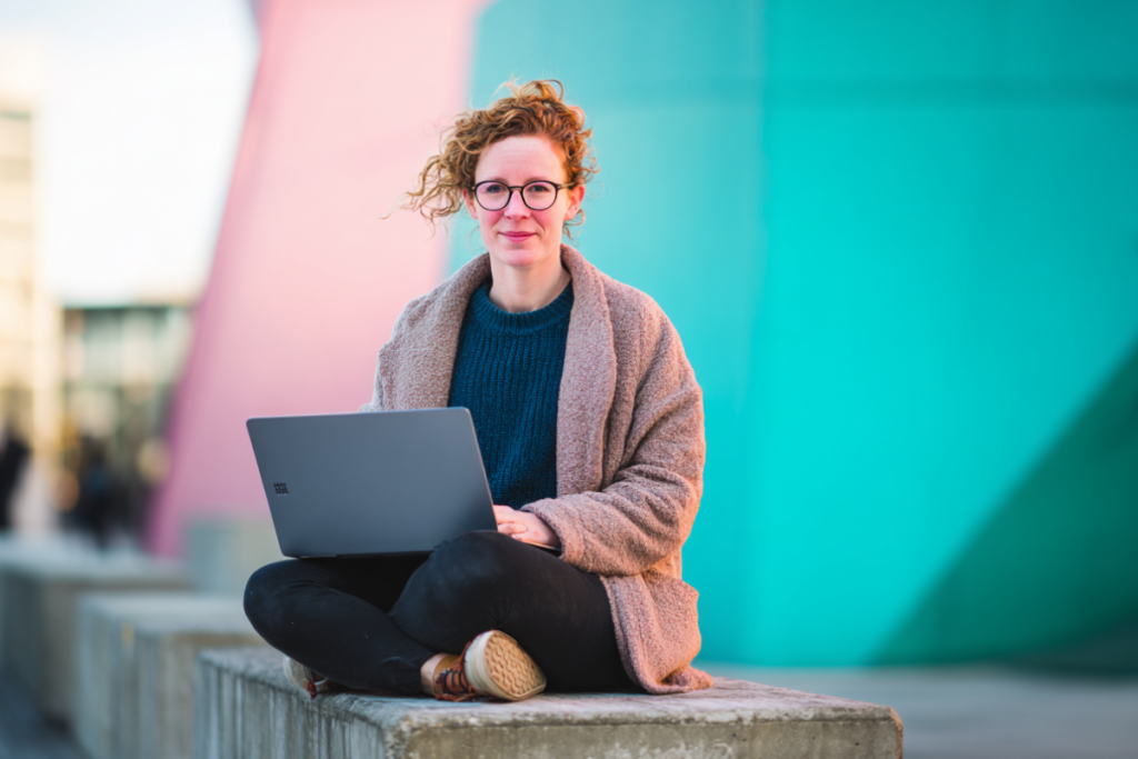 Write and send offers online with easybill